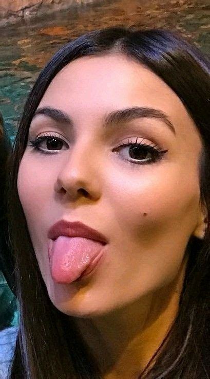 victoria justice sucking dick|Victoria Justice Blowjob Porn Videos